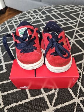 PUMA Suede Infant Sneakers Red Navy Gold Size US 4C EU 19 Toddler Shoes